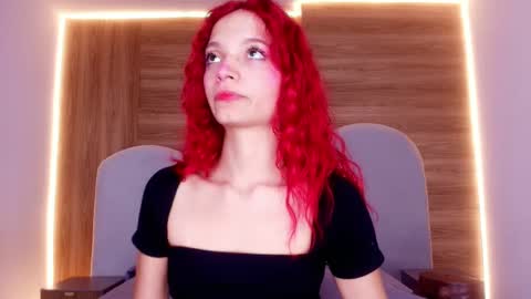 Cloe  Stanfort online show from June 2026 07:19:02 PM