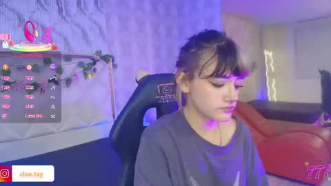 Snapshot of cloee_tay1 chatting on July 2026 11:23:02 AM cloee_tay1 online show from July 2026 11:23:02 AM