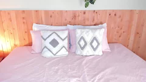 Chloe Smith online show from February 2026 11:13:01 AM