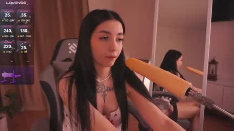 Snapshot of clooud_surfer chatting on February 2025 11:32:01 PM clooud_surfer online show from February 2025 11:32:01 PM