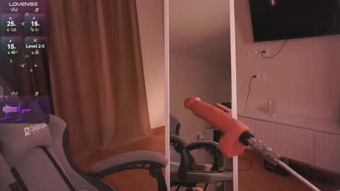 Snapshot of clooud_surfer chatting on February 2025 04:10:01 PM clooud_surfer online show from February 2025 04:10:01 PM