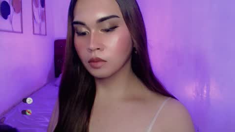 Cloudia babe69 online show from December 2025 03:16:02 PM