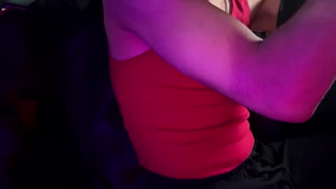 Snapshot of cloudsixtnine chatting on December 2025 10:24:02 AM Drew online show from December 2025 10:24:02 AM