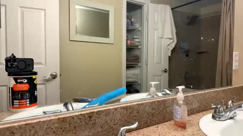 Snapshot of cloudy_dayz69 chatting on April 2026 12:38:02 PM Cloudy Dayz online show from April 2026 12:38:02 PM