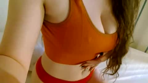 Snapshot of cloudylemonade22 chatting on May 2026 04:50:02 AM cloudylemonade22 online show from May 2026 04:50:02 AM