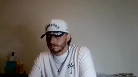 tallhungandcloudy online show from April 2026 01:41:01 PM