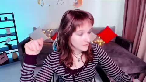  Clover  follow me  online show from March 2025 02:32:02 PM