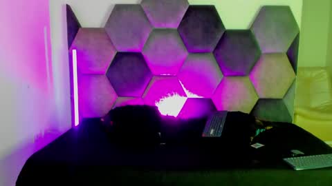 Cloy areo make me come with pleasure online show from June 2026 11:57:01 AM