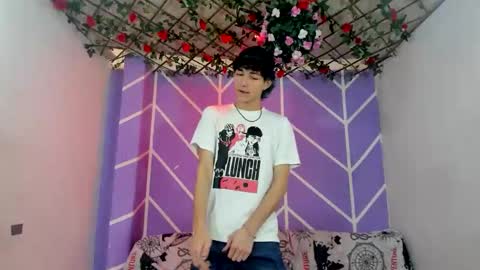 club_latinboys online show from October 2025 07:34:01 PM