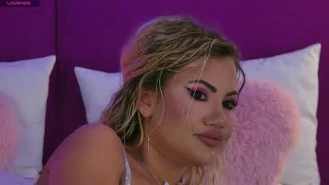 Marina online show from May 2026 08:36:02 PM