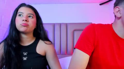 ClydeAndBonniee online show from September 2025 10:00:02 PM