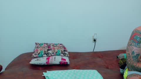 Clyde and Bunny online show from December 2024 07:54:02 AM