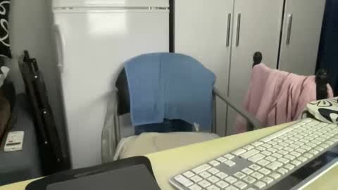 Coach Karl Porn Star Tip me all the way to my next trip online show from November 2025 10:50:02 AM