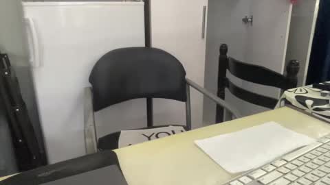 Coach Karl Porn Star Tip me all the way to my next trip online show from November 2025 12:41:02 PM