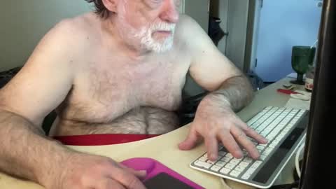 Coach Karl Porn Star Tip me all the way to my next trip online show from May 2026 11:18:01 AM