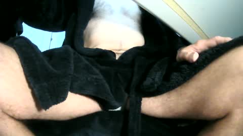 Snapshot of cockneegeezer chatting on February 2025 07:15:02 AM Ask me online show from February 2025 07:15:02 AM