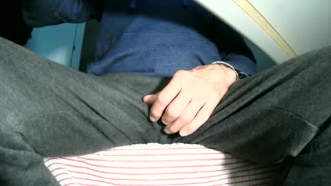 Snapshot of cockneegeezer chatting on March 2025 10:02:02 PM Ask me online show from March 2025 10:02:02 PM