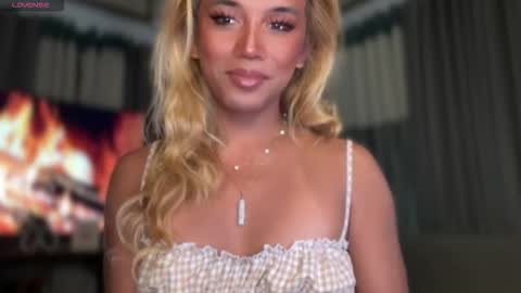 Snapshot of cockprincess_dianna chatting on November 2025 01:26:02 AM PrincessDianna IslandGirl CUMSHOW in PVT and PASSWORDSHOW online show from November 2025 01:26:02 AM