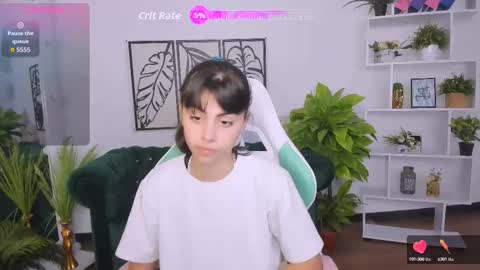 Olivia online show from October 2025 05:49:01 AM