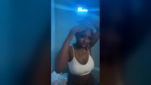 Snapshot of cocochanel197941 chatting on January 2026 05:20:01 AM chanel online show from January 2026 05:20:01 AM