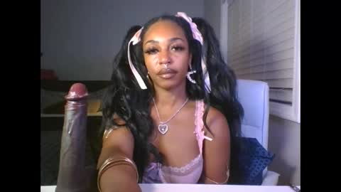 cocolefeme online show from October 2025 01:17:01 AM