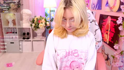 Mia online show from January 2025 09:13:01 PM