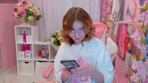 Mia online show from June 2026 03:00:02 PM