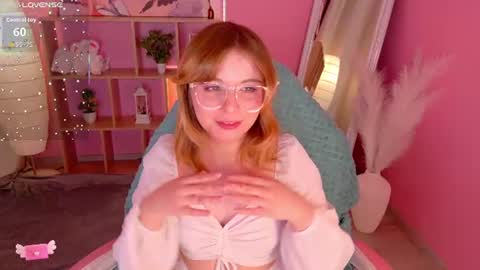 Mia online show from July 2026 08:55:01 PM