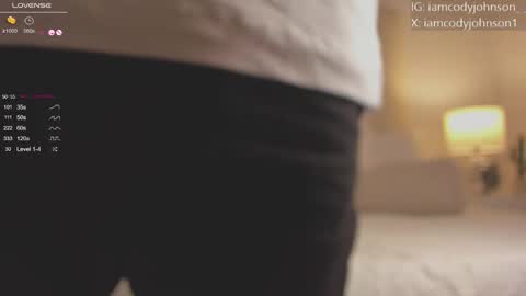 Snapshot of cody_johnsonn_ chatting on October 2025 08:05:01 PM CODY online show from October 2025 08:05:01 PM