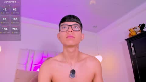 Snapshot of codytwink_ chatting on April 2026 11:10:01 AM Cody online show from April 2026 11:10:01 AM