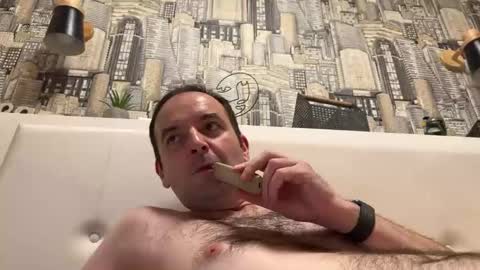 Snapshot of colambus555 chatting on December 2024 05:26:01 PM colambus555 online show from December 2024 05:26:01 PM