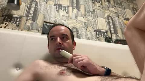 Snapshot of colambus555 chatting on December 2025 07:41:01 PM colambus555 online show from December 2025 07:41:01 PM