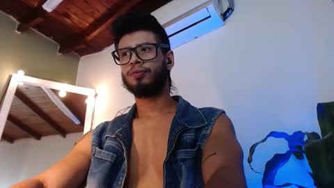 Snapshot of colby_smit chatting on February 2026 09:24:01 PM Colby online show from February 2026 09:24:01 PM