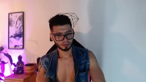 Snapshot of colby_smit chatting on April 2026 08:57:01 PM Colby online show from April 2026 08:57:01 PM