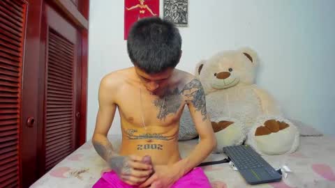 cold_snow13 online show from October 2025 08:45:02 AM