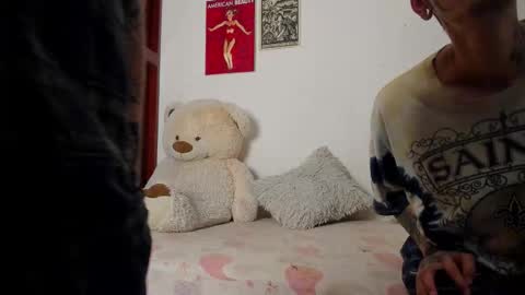 cold_snow13 online show from October 2025 10:13:02 AM