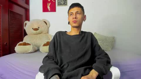 cold_snow13 online show from October 2025 08:24:02 AM