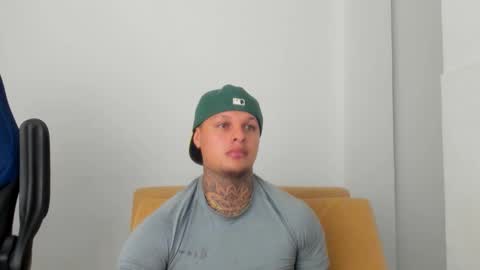 Snapshot of colin_prince2 chatting on December 2024 05:16:01 AM COLIN online show from December 2024 05:16:01 AM