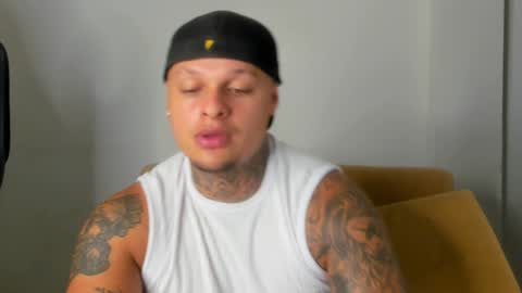 Snapshot of colin_prince2 chatting on December 2024 04:49:02 AM COLIN online show from December 2024 04:49:02 AM