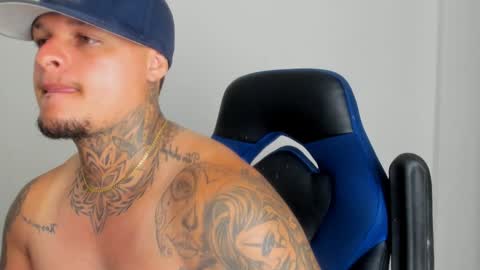 Snapshot of colin_prince2 chatting on January 2025 05:27:01 AM COLIN online show from January 2025 05:27:01 AM