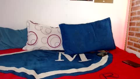 Snapshot of colinlatinbrown chatting on January 2025 03:55:02 PM IG online show from January 2025 03:55:02 PM