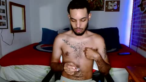 Snapshot of colinlatinbrown chatting on January 2025 09:30:02 AM IG online show from January 2025 09:30:02 AM