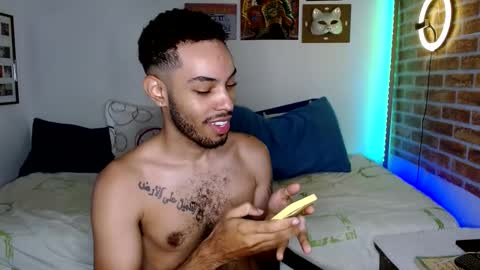 Snapshot of colinlatinbrown chatting on February 2025 12:14:02 PM IG online show from February 2025 12:14:02 PM