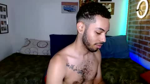 Snapshot of colinlatinbrown chatting on March 2025 01:27:02 PM IG online show from March 2025 01:27:02 PM