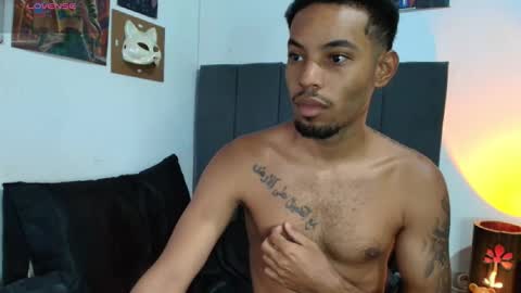 Snapshot of colinlatinbrown chatting on October 2025 11:17:01 AM IG online show from October 2025 11:17:01 AM