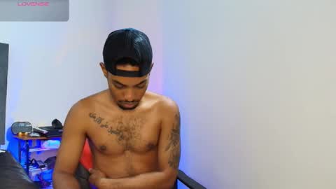 Snapshot of colinlatinbrown chatting on November 2025 12:05:01 PM IG online show from November 2025 12:05:01 PM