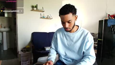 Snapshot of colinlatinbrown chatting on January 2026 04:11:02 PM IG online show from January 2026 04:11:02 PM