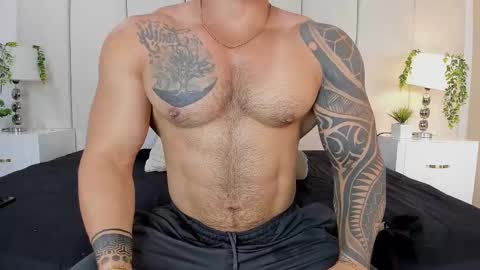 Snapshot of college_muscle_ass chatting on October 2025 01:08:02 PM college_muscle_ass online show from October 2025 01:08:02 PM