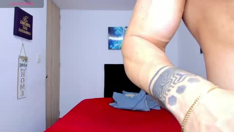 college_muscle_ass online show from June 2026 11:59:01 AM