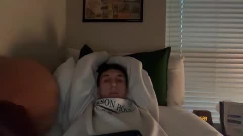 collegetwinky6769 online show from April 2026 12:30:02 AM